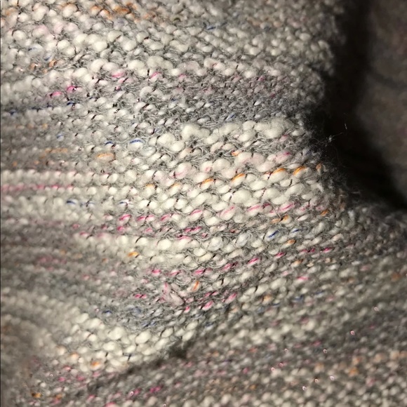 Maurice’s Sweater - Picture 4 of 4